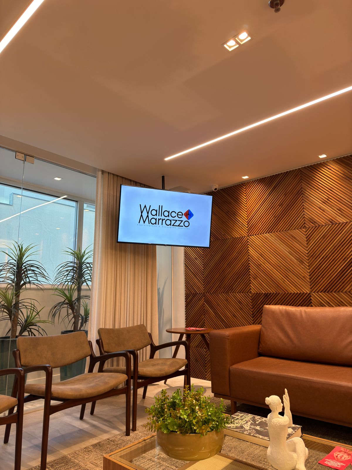 Sala de espera — Dr. Gustavo Souza